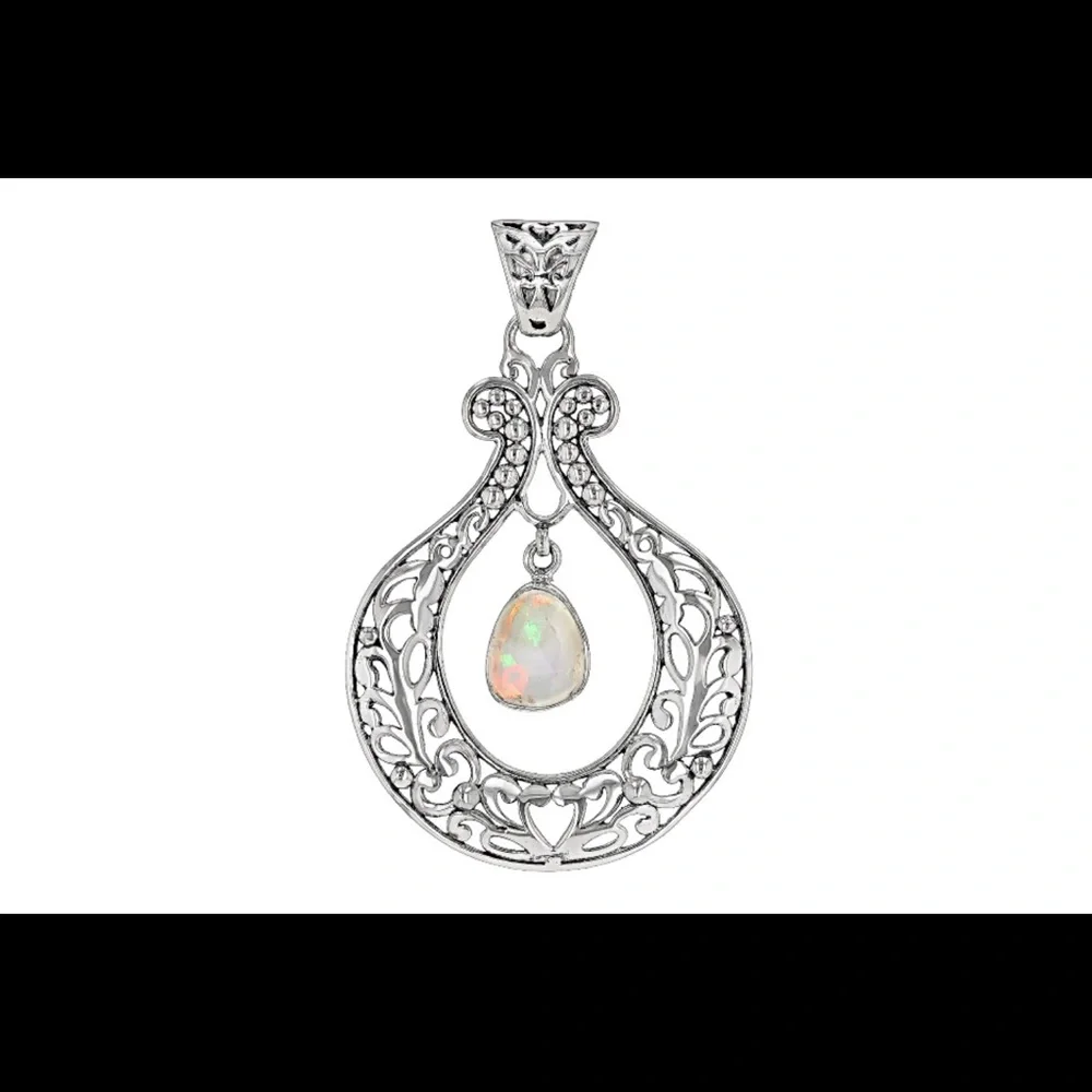 New Sterling silver and opal pendant